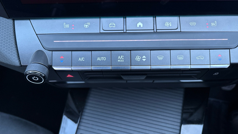 Vauxhall Astra 1.2 Turbo 130 Ultimate 5dr Petrol Hatchback